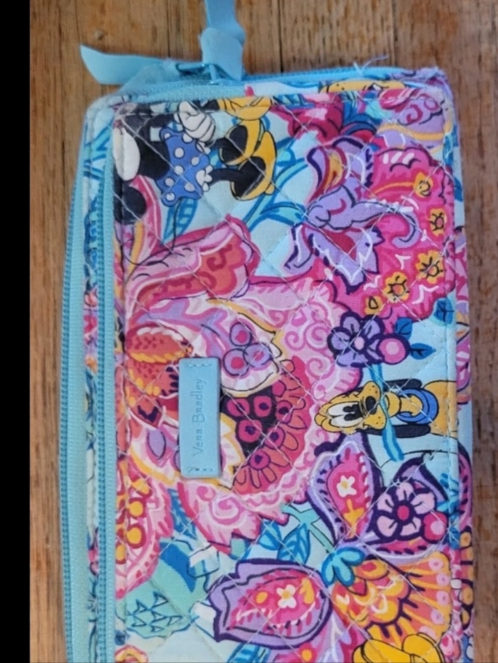 Vera Bradley Disney Minnie Colorful Garden Crossbody/Wristlet